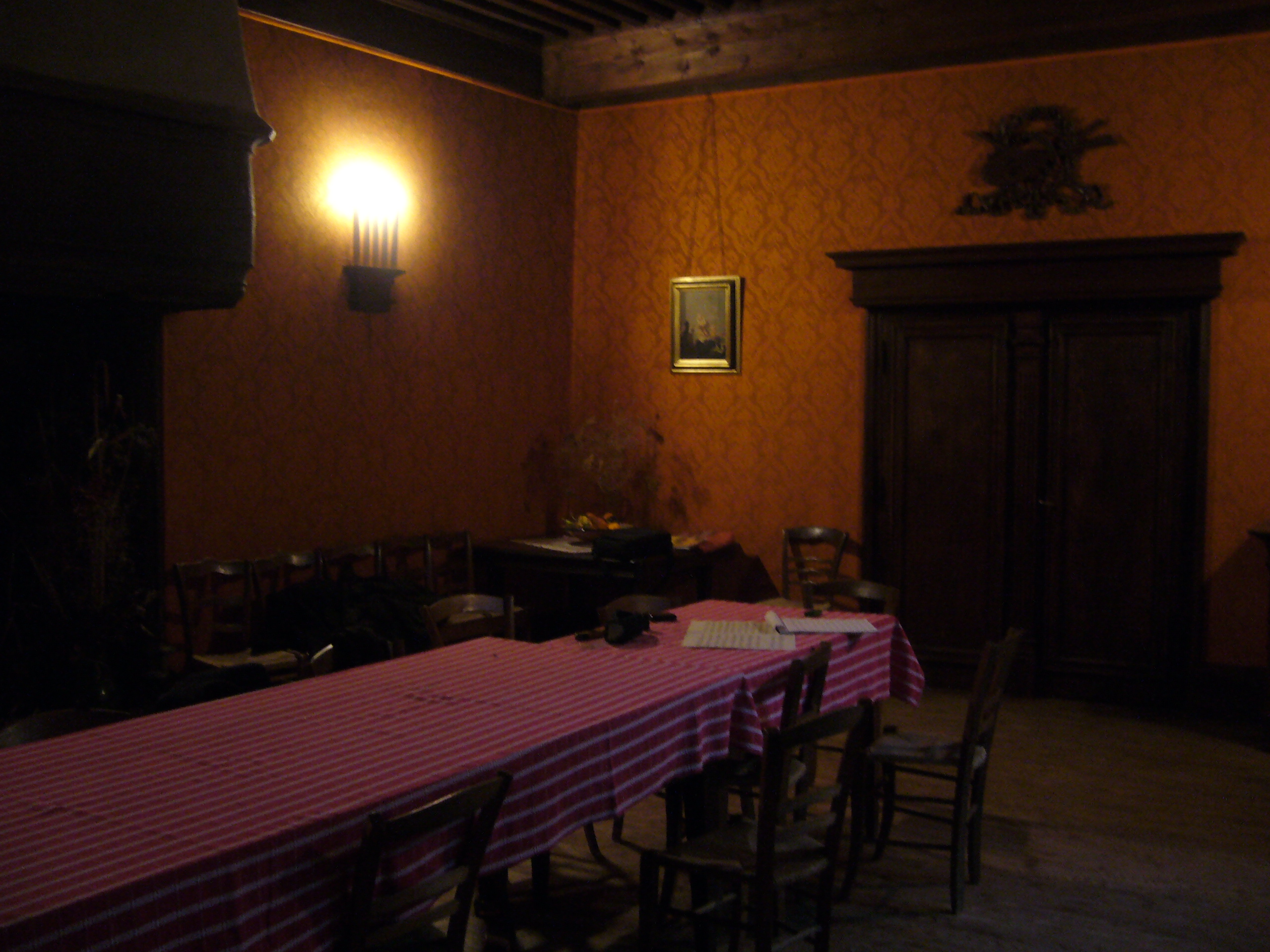Chateau_08.jpg 
