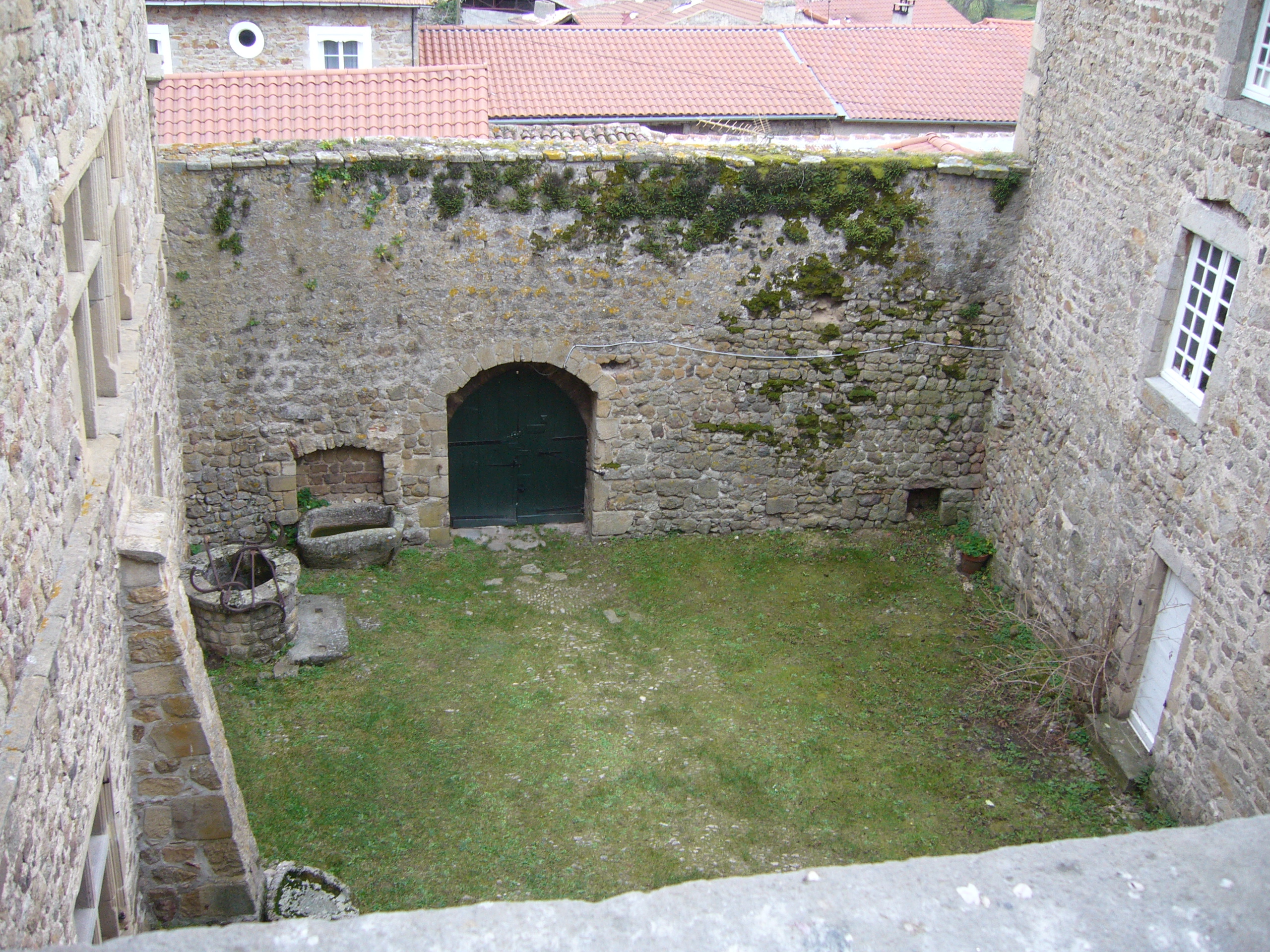 Chateau_2.jpg 