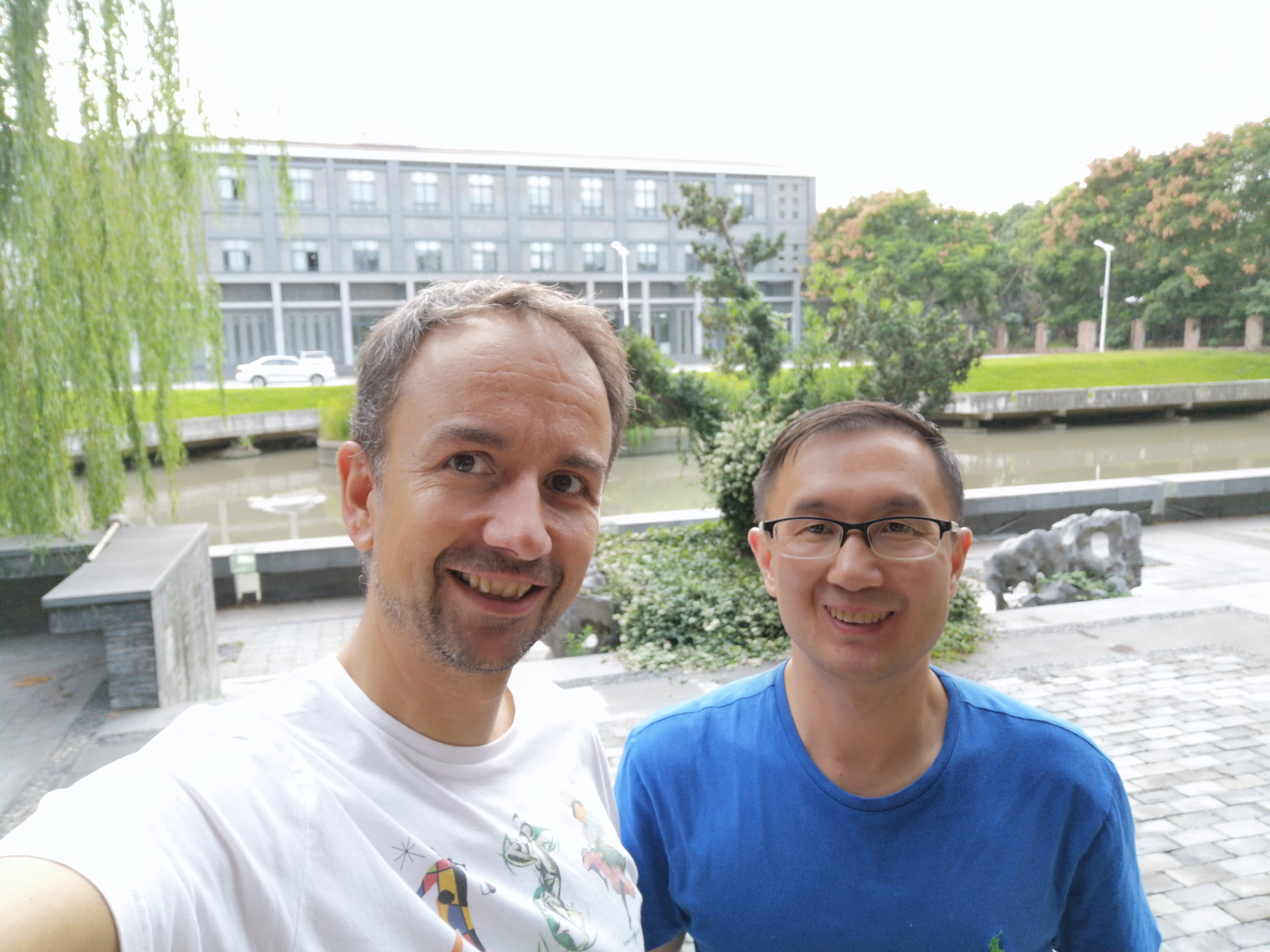 Picture with Bertrand MOLLEREAUand LIAO Lujian