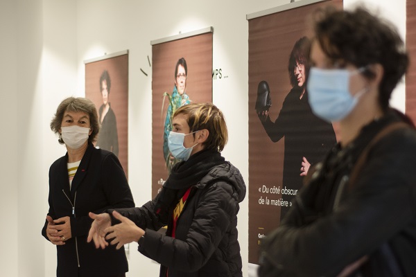 De gauche à droite : Isabelle Vauglin, Edwige Séminara, Delphine Virte, ambassadrices de l’exposition « La Science XXElles »