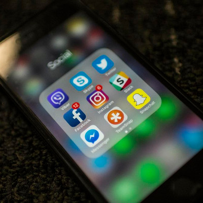 Image d'un téléphone avec des applis