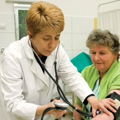 Médecin et patiente