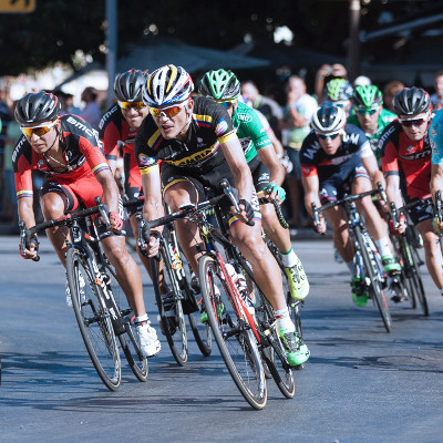 Cyclistes professionnels ©Quino Al