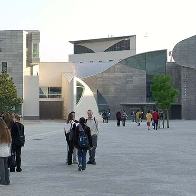 Entrée de l'ENS de Lyon