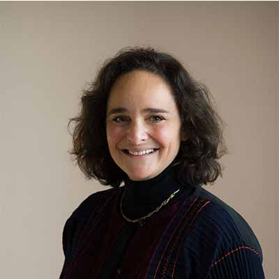 portrait de Elise Domenach