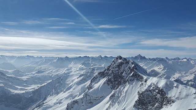 La montagne (s)éléctive © Simon - Pixabay