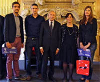 De gauche à droite : Benjamin Pelloux, Olivier Clément, le sénateur-maire Gérard Collomb, Clémentine Hugol-Gential et Leyla Pehlivan.